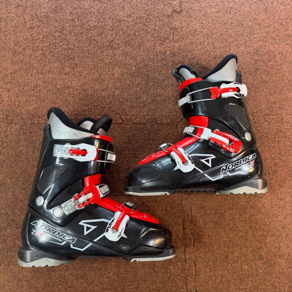 A+ Nordica Firearrow T3 Team Ski Boots Black Red Junior 305mm Sole Length downh